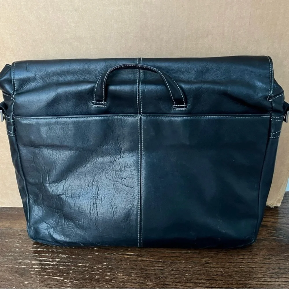 Classic Black Leather Messenger Bag